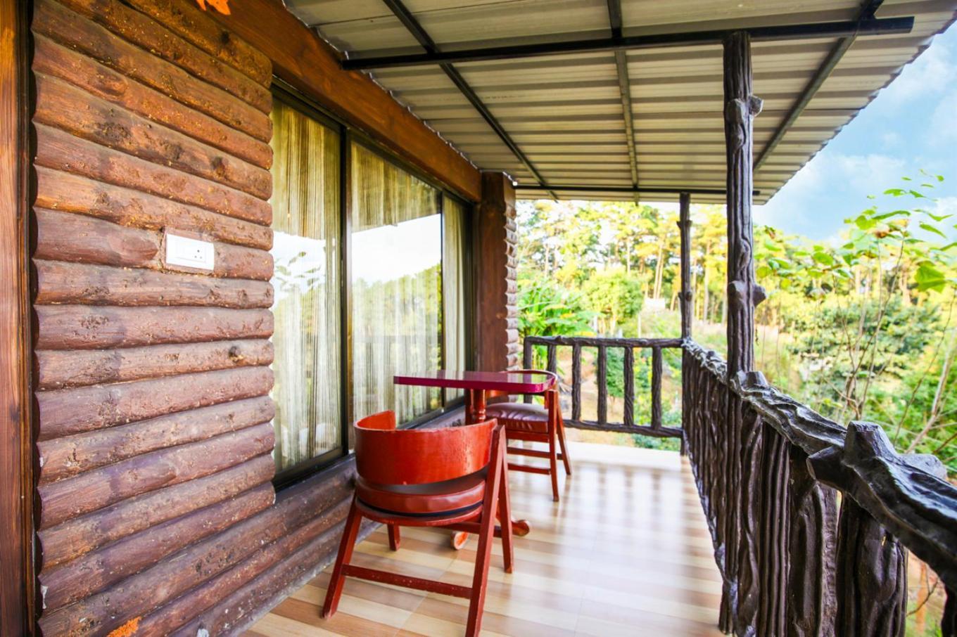 La Nicholas Lake View By Summit Hotels Shillong Exterior photo