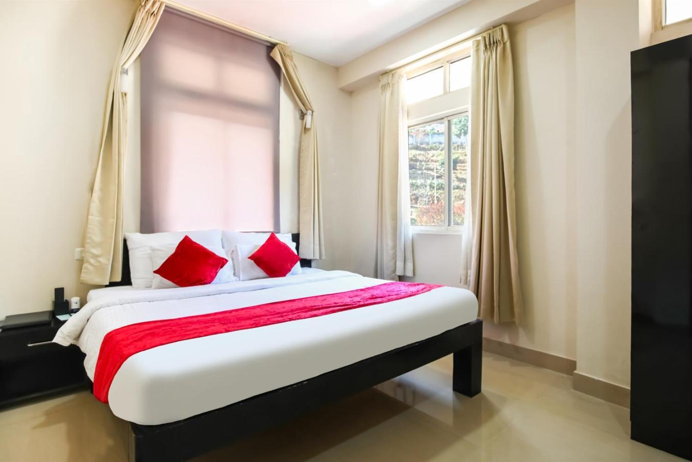 La Nicholas Lake View By Summit Hotels Shillong Exterior photo