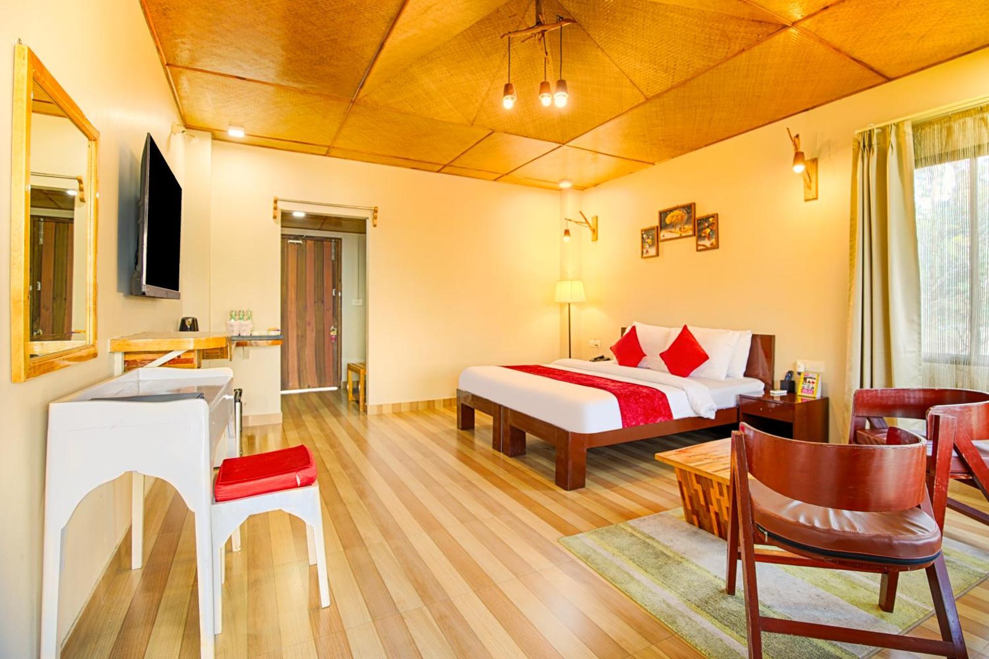 La Nicholas Lake View By Summit Hotels Shillong Exterior photo